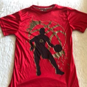 Short sleeve T-shirt